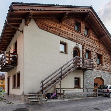 Ferienwohnung Chalet Gioia Livigno Exterior foto